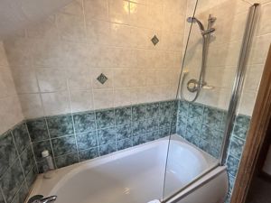 Photo 25- click for photo gallery